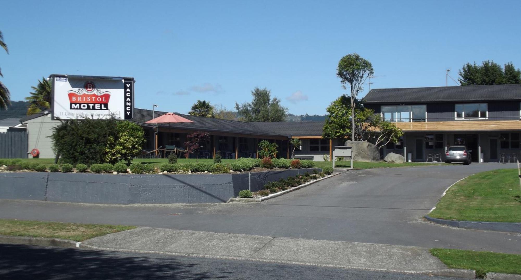 هوت العليا Bristol Motel المظهر الخارجي الصورة