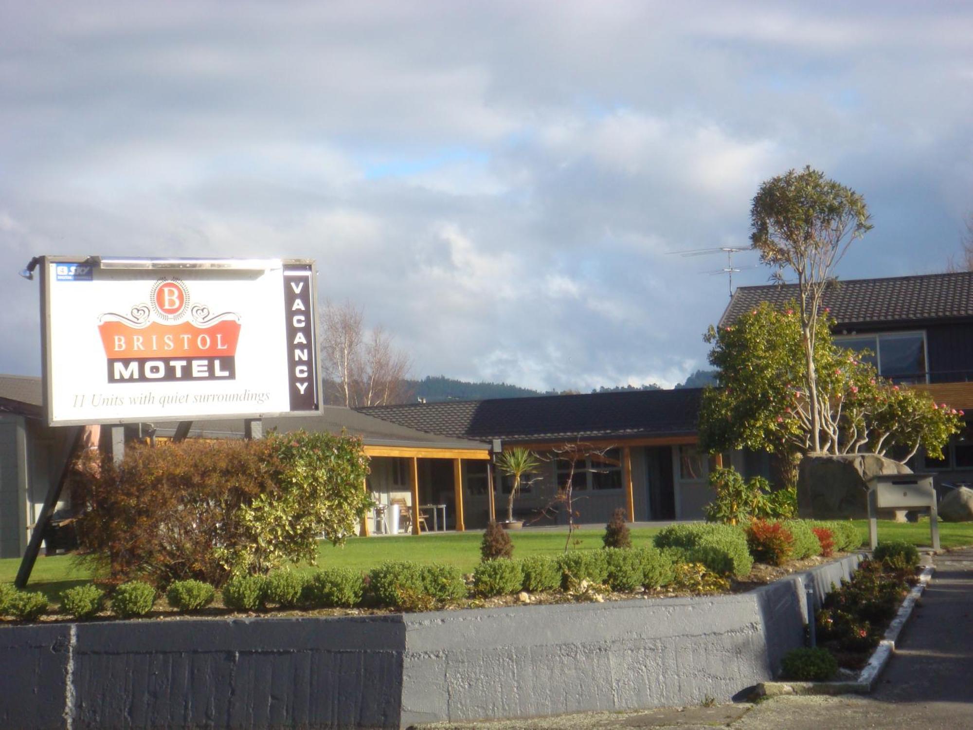 هوت العليا Bristol Motel المظهر الخارجي الصورة